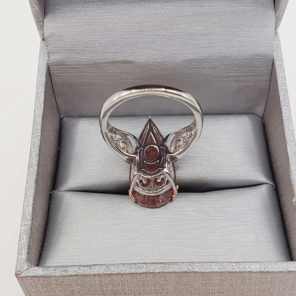 10 Carat Tanzanian Natronite & Chrome Diopside Rose Gold | Sterling Silver Ring